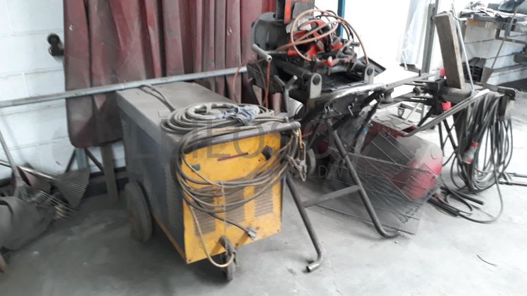 Maquinaria · Diversos