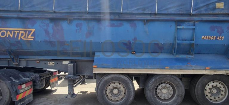 Reboque porta inertes