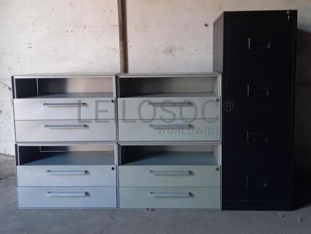 Mobiliário de escritório ·