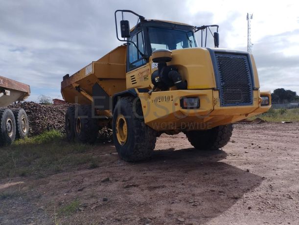 Dumper BELL B30D 6x6 HP ·
