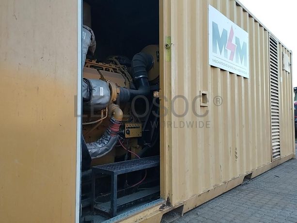 Gerador Caterpillar C32 1100 KVA ·