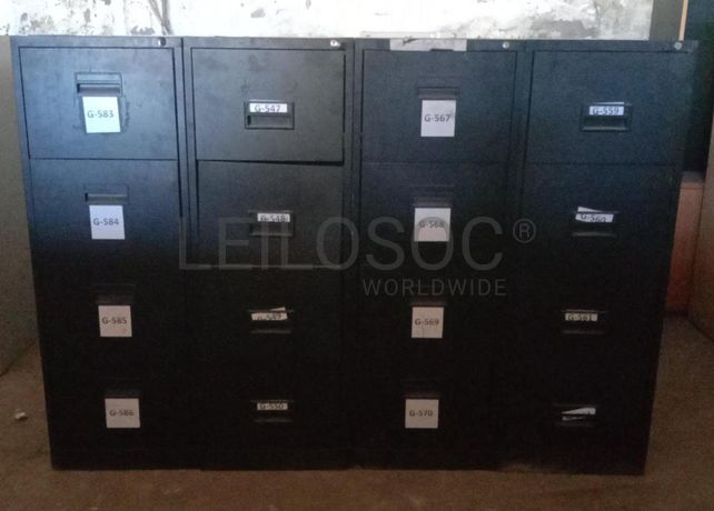 Mobiliário de escritório ·