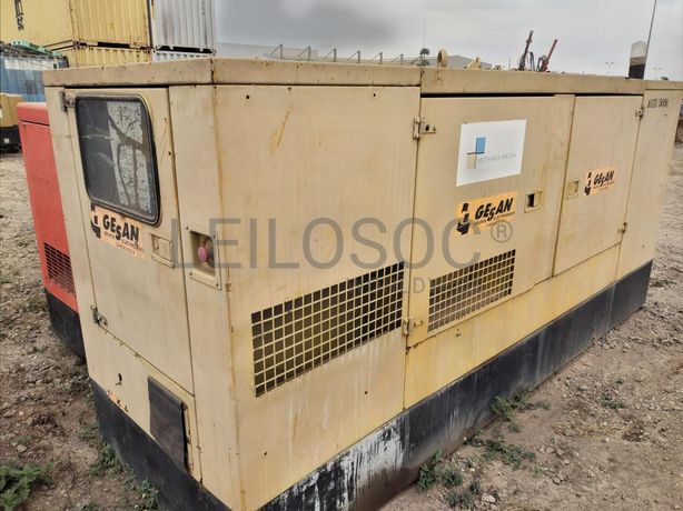 Grupo Eletrogéneo (100Kva) GESAN DVS 130 · Viana