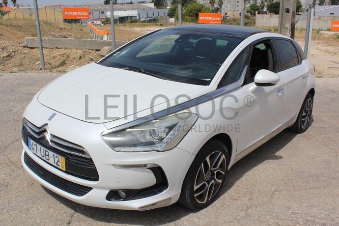 Citroën DS5 2.0HDI Hybrid 4 · Ano 2013