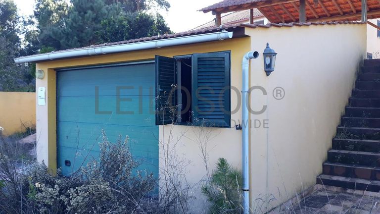 Moradia V2 com Terreno · Ferreira do Zêzere, Santarém