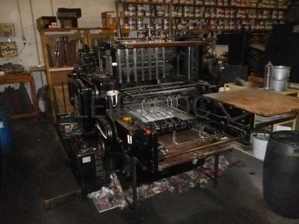 Máquina de corte e vinco