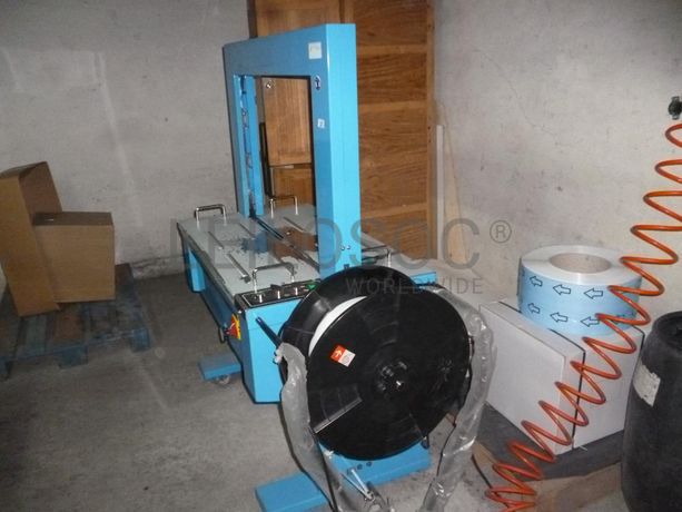 Máquina de cintar automática