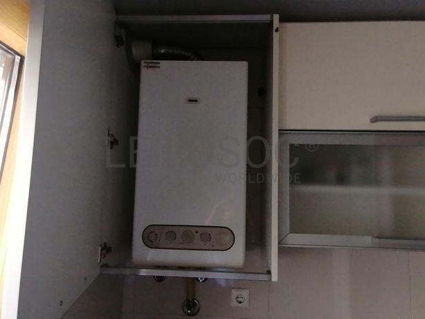 Apartamento T3 · Alfragide, Amadora