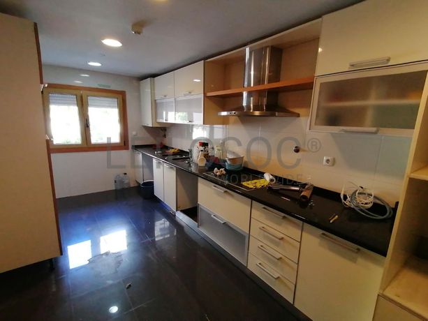 Apartamento T3 · Alfragide, Amadora