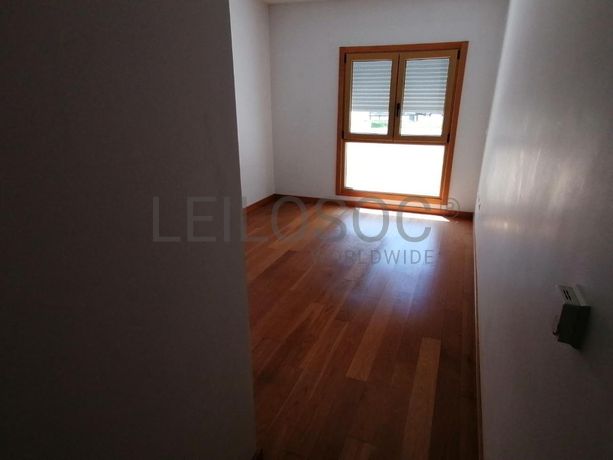 Apartamento T3 · Alfragide, Amadora