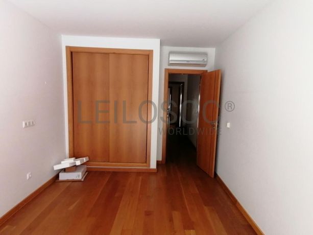 Apartamento T3 · Alfragide, Amadora