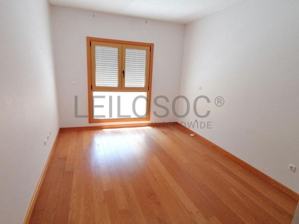Apartamento T3 · Alfragide, Amadora