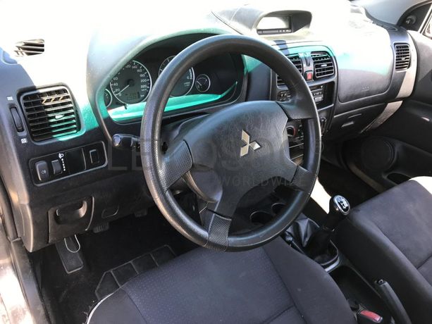 Mitsubishi SpaceStar 1.9DI-D · Ano 2004