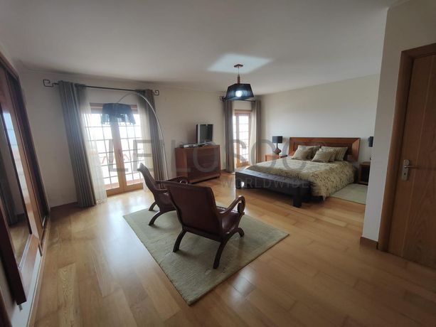 Penthouse T4 Duplex · Ericeira