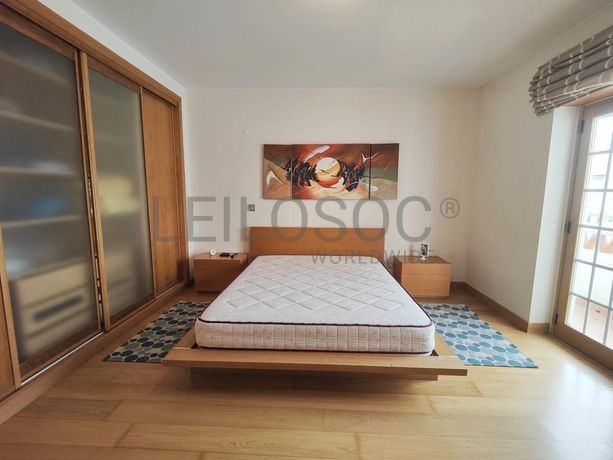 Penthouse T4 Duplex · Ericeira
