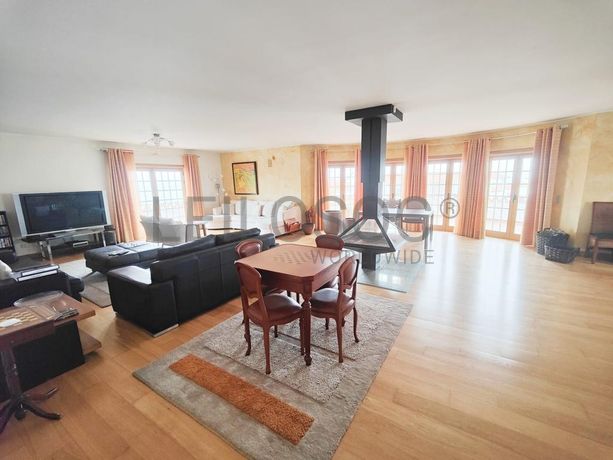 Penthouse T4 Duplex · Ericeira