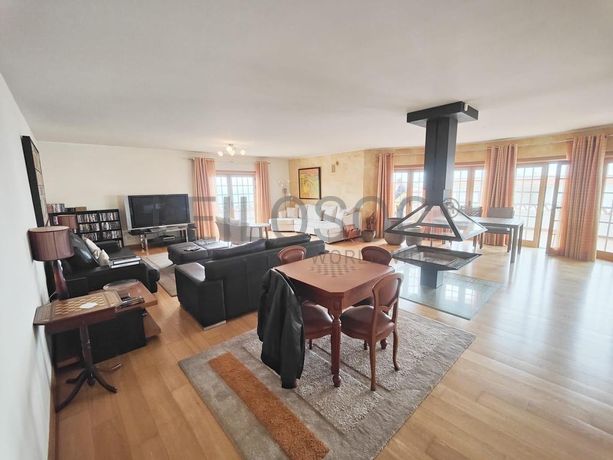 Penthouse T4 Duplex · Ericeira