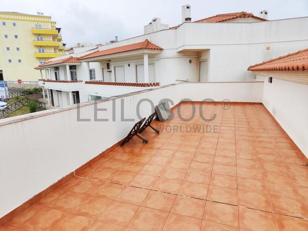 Penthouse T4 Duplex · Ericeira