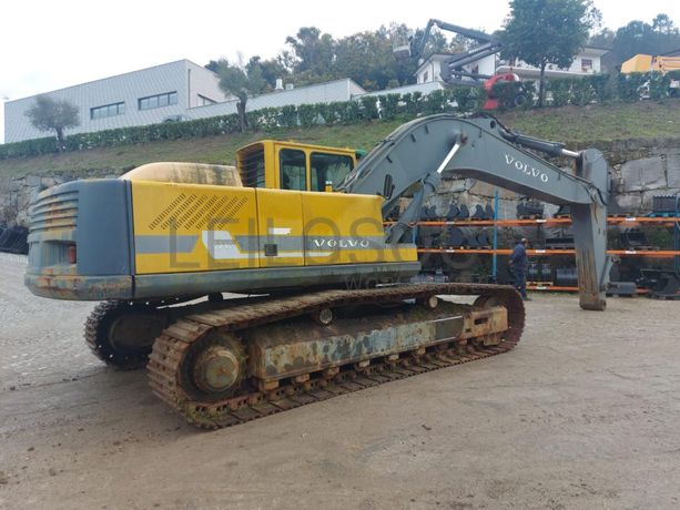 Escavadora Rastos Volvo EC 340