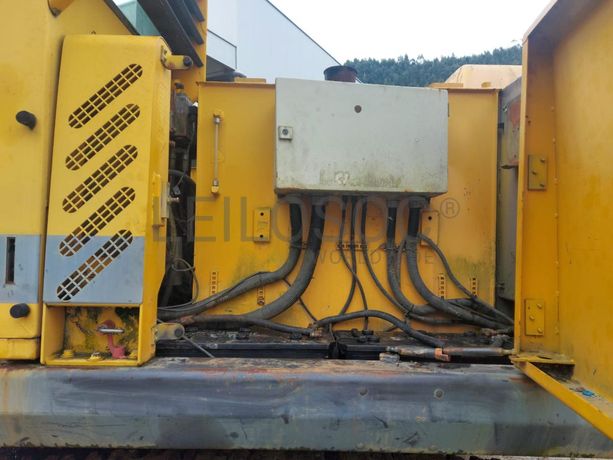 Escavadora Rastos Volvo EC 340