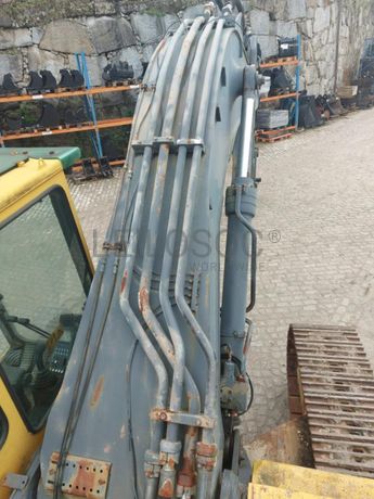 Escavadora Rastos Volvo EC 340