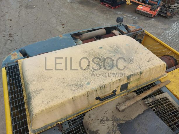 Escavadora Rastos Volvo EC 340