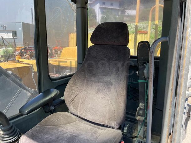 Escavadora Rastos Volvo EC 280