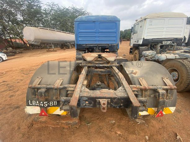 Camião MAN · Belas