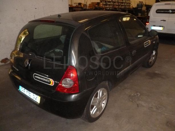 RENAULT CLIO