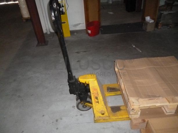 Balança decimal + Porta paletes