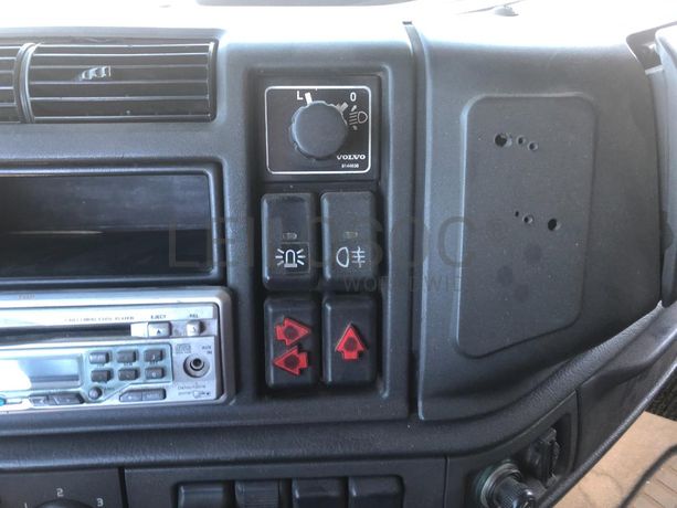 Volvo FH12 380 6x2 · Ano 1997