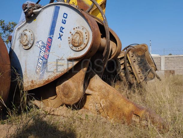 XCENTRIC RIPPER XR 60 ·