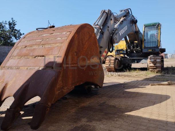 Escavadeira Volvo EC460BLC ·