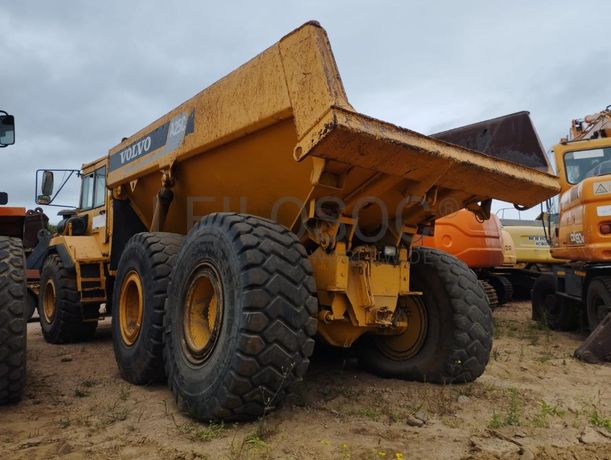 Dumper Volvo A25C 6X6 ·