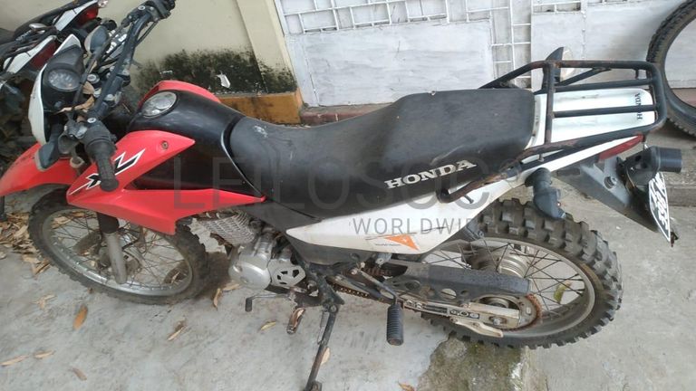 Honda XL125LEK ·