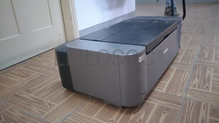 Material Informático ·