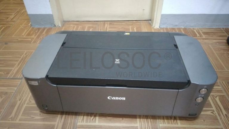 Material Informático ·