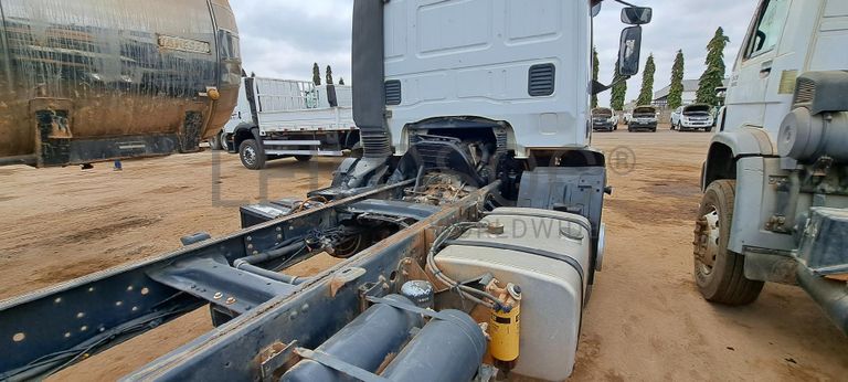 Caminhão Oficina IVECO 170E21 · Viana