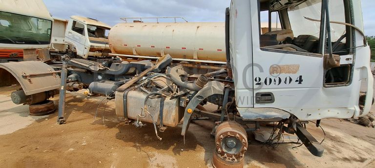 Camião Oficina IVECO 170E21 · Viana