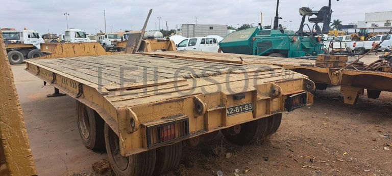 Porta Maquinas · Viana