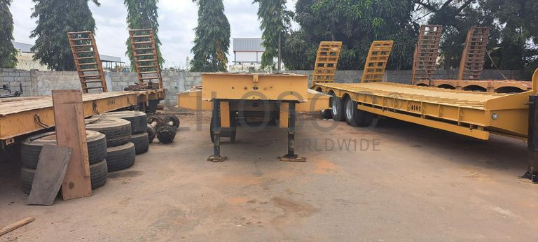 Porta Maquinas · Viana