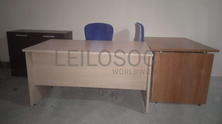 Mobília de Escritório ·