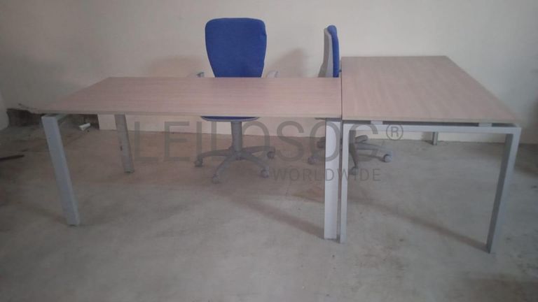 Mobília de Escritório ·