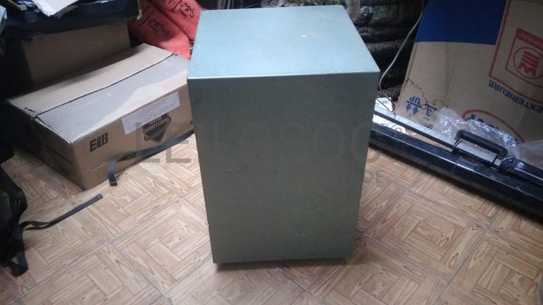 Mobiliário de escritório ·