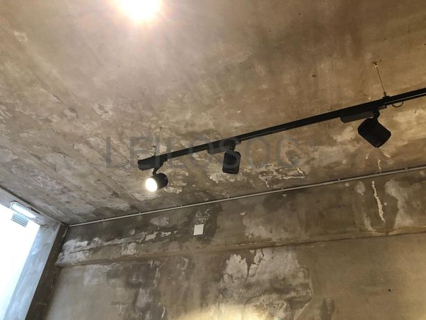 Focos, Candeeiros e Colunas