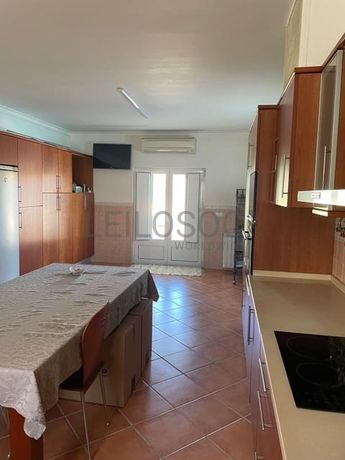 Moradia V4 · Setúbal