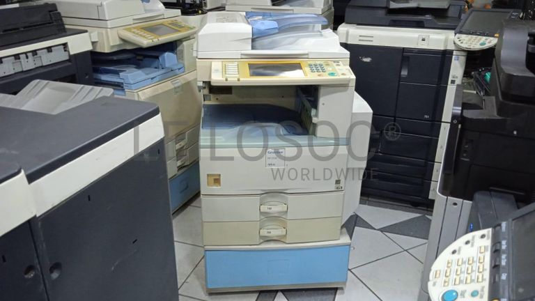 Material Informático ·