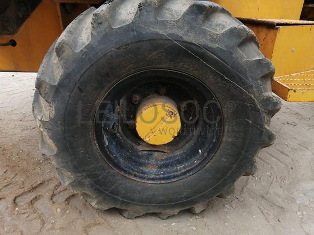Dumper 3 Ton ·