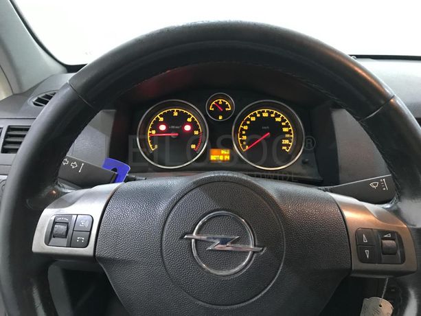 Opel Astra 1.7CDTI · Ano 2005