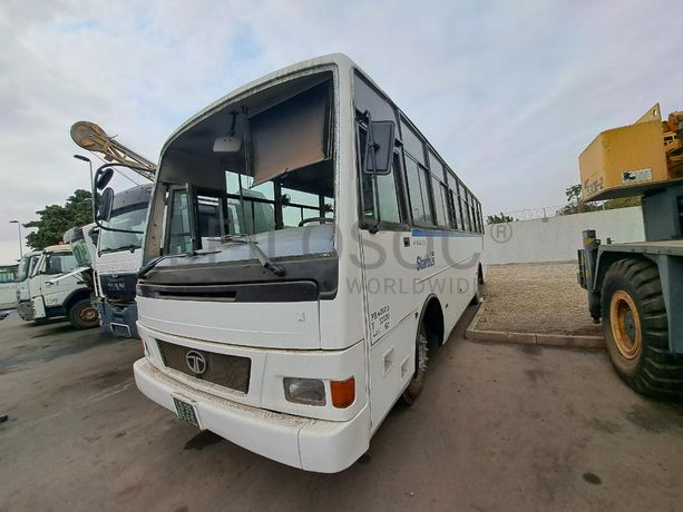 Autocarro TATA de 60 a 69 Lugares · Viana